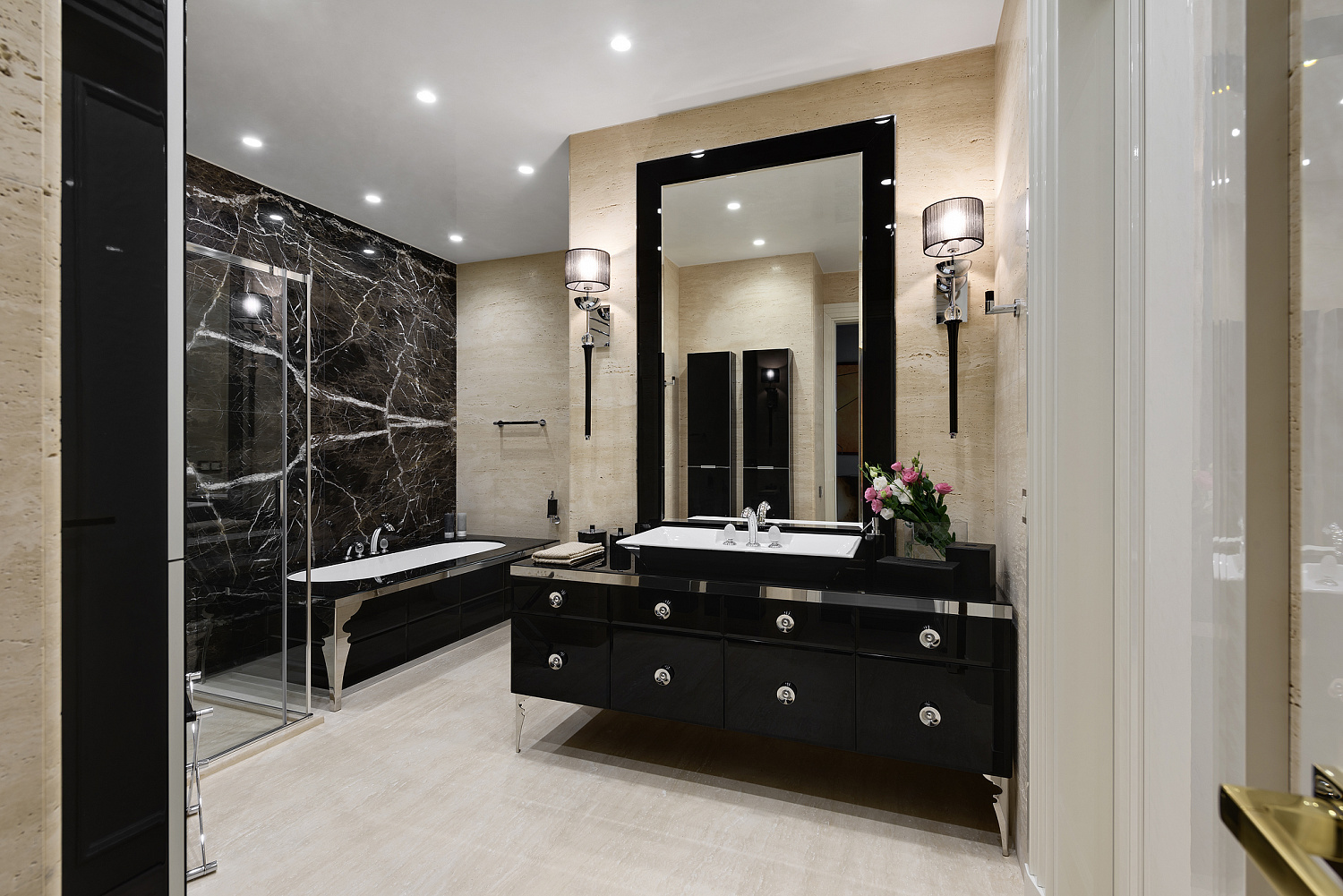 Lieferung von Lampen und Kronleuchtern